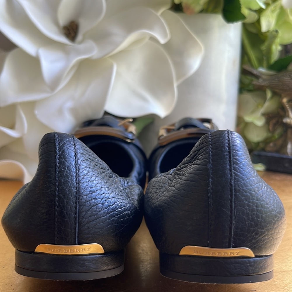 Burberry Black Leather Ballet Flats - Picture 4 of 14